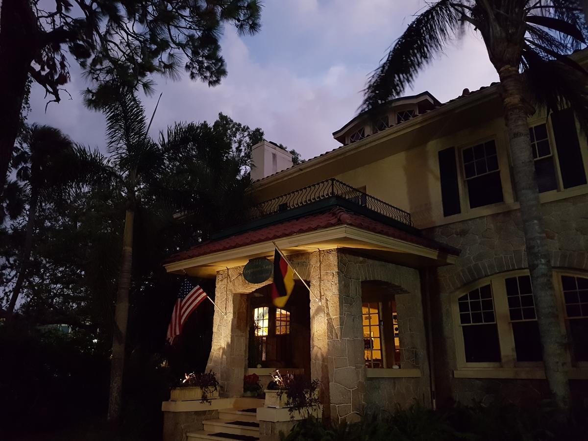 The German Berl' Inn Daytona Beach Exterior photo