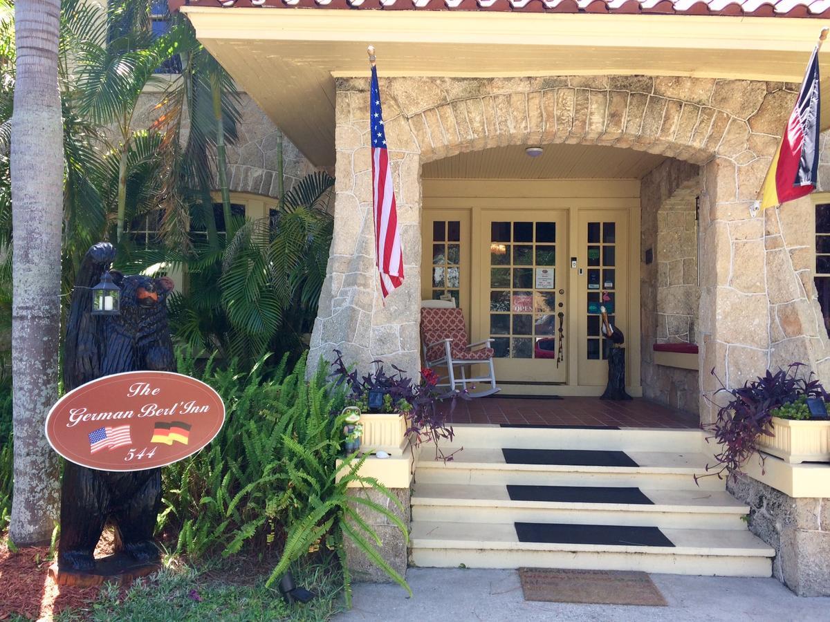 The German Berl' Inn Daytona Beach Exterior photo